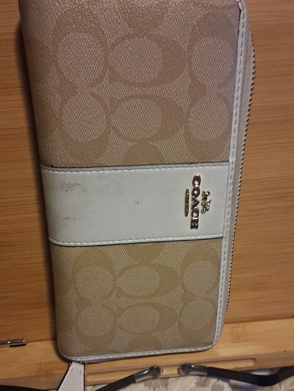 Coach Khaki Canvas Zip Wallet with Chalk Trim